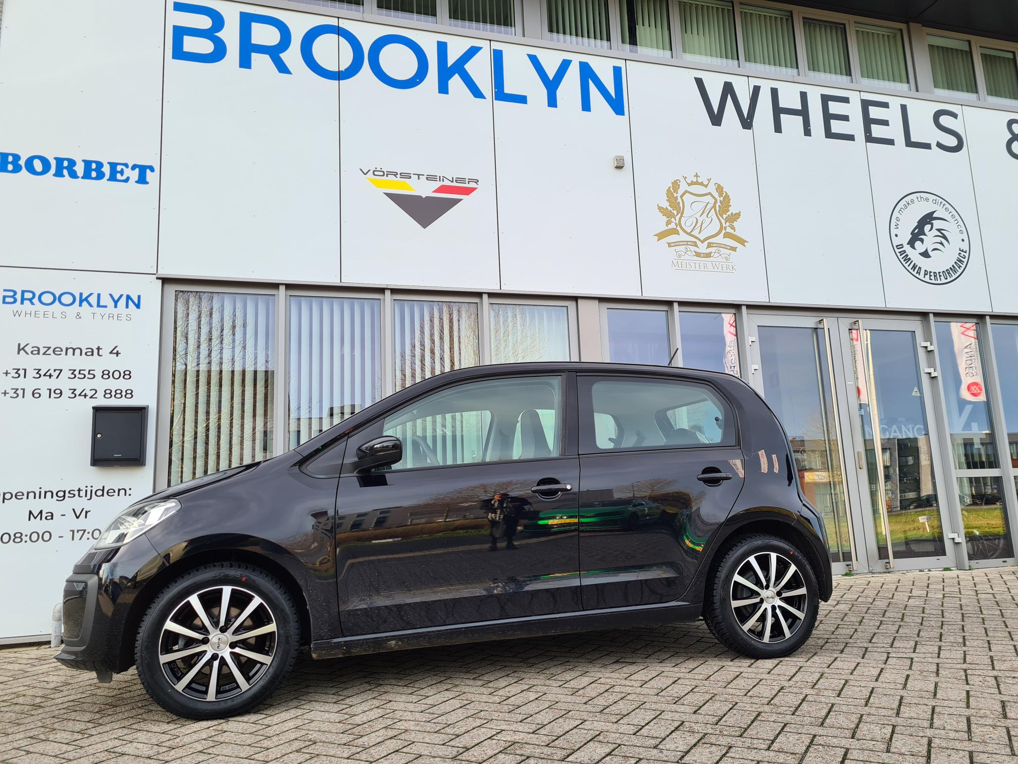 Platin P69 zwart glanzend